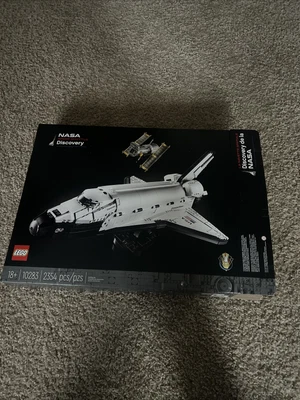 $149.99 • Buy LEGO Icons: NASA Space Shuttle Discovery (10283)