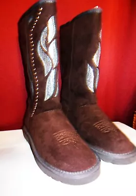 Montana West Women's Faux Fur Lined Sequins Studs Suede Coffee Boots Size 6 • $16.99