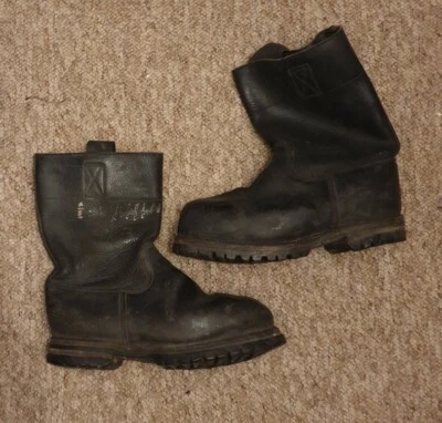 £30 • Buy 1950s Royal Navy Firefighter Deck Sea Rigger Boots Itshide Commando Sole Size 9