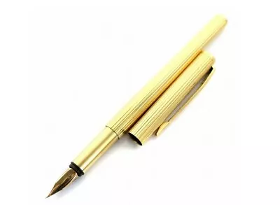 Montblanc Vintage Noblesse Gold Plated Fountain Pen • $157