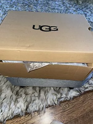 UGG Australia Classic Ultra Mini Women's Boots - Black UK Size 8 • £40.43