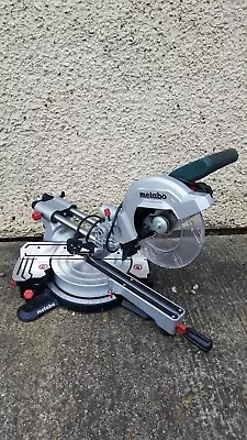 METAB0 KGS 216 M SLIDING COMPOUND MITRE SAW 240v • £160