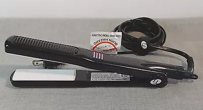 T3 Micro Model 73506 Flat Iron Hair Straightener 1  • $21.21