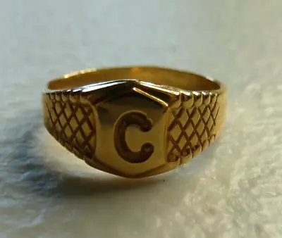 Vintage 18ct Gold Signet Ring Engraved C Approx 1.66g Not Scrap • £139