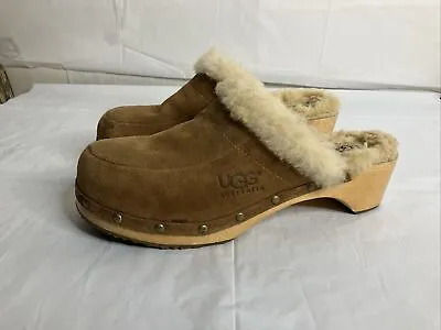 Vintage UGG Kalie Sheepskin Womens US 9 Winter Studded Wooden Clogs Tan Brown • $35.95