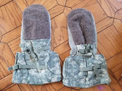 US Military Extreme Cold Weather Olive Green Mitten Set - Multiple Sizes • $24