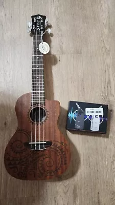 Luna Guitars UKE TEC MAH Tattoo No Bag WithWireless Guitar System 2.4GHz  • $120