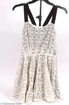 W118 By Walter Baker Dress Sz S Ivory Lace Fit & Flare Exposed Zipper EUC 9272 • $9.95