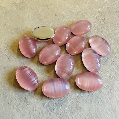 AM1230 Vintage Glass Cabochons 14x10mm Oval Light Rose Porphyr Silver Foil (12) • $5.99