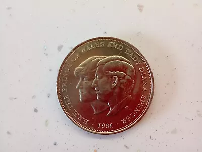 British Rare Coin 1981 HRH The Prince Of Wales And Lady Diana Spencer • £15