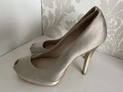 REISS Champagne Satin Evening Shoes Size 37 • £6.99