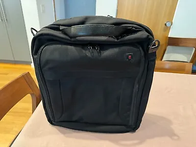 Victorinox Acropolis Hybrid Computer Backpack & Messenger Bag Black 15  • $14.99