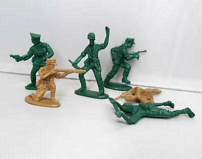 Military War Green & Brown Army Men Toy Soliders Action Figure Miniature Set Lot • $4