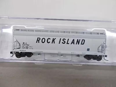 Yesteryear-rock Island-3-bay Covered Hopper #131794-n-scale • $24
