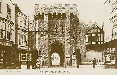 THE BARGATE SOUTHAMPTON (F G O Stuart No. 2036) 1920s. Posted 1924 RP • £2.99