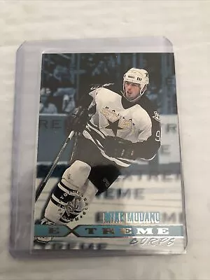 1996 Topps Stadium Club Extreme Corps Mike Modano NHL Card Dallas Stars • $1.22