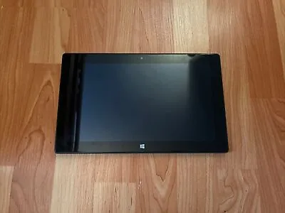 Microsoft Surface RT RT 64GB Wi-Fi 10.6in - Dark Titanium • $34.99
