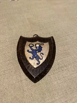 Vintage Oak Shield With Lion And Wreath Crest • $7.46