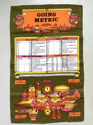 £8 • Buy Vintage 1970s GOING METRIC Linen Tea Towel Cooking Weights &  Measures Recipes