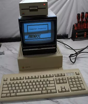 Vintage  Apple IIGS W/keyboard Mouse & 5 1/4  Disk Drive & Boot Disk • £300.80