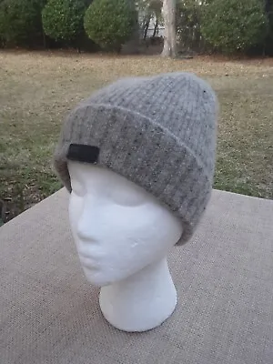 Oakley Size L/XL Merino Wool Blend Speckled Beige Knit Beanie Cap • $16.95