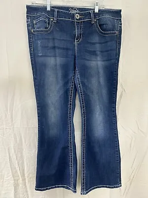 Vanity Pants Womens 31W Blue Denim Flat Front Low Rise Bootcut Pockets Jeans • $16.88