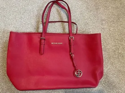 Michael Kors Jet Set Tote Bag - Red Large • £60