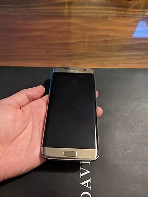 Samsung Galaxy S7 EDGE 32GB Gold Unlocked Smartphone • $175