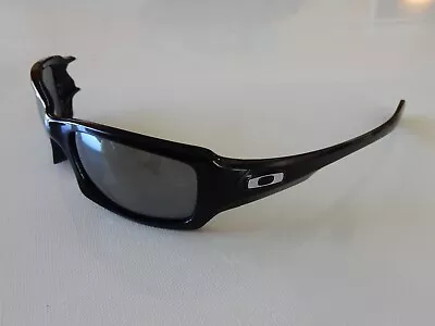 Oakley *Missing Arm* Polarized Sunglasses 54[]20 133 9238-0654 (4+1) Squared 5 • $22.95