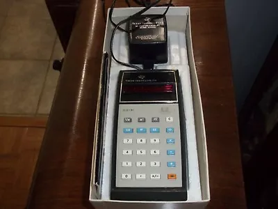 Texas Instrument SR-11 Calculator In Box W/Manual & Pouch • $14.95