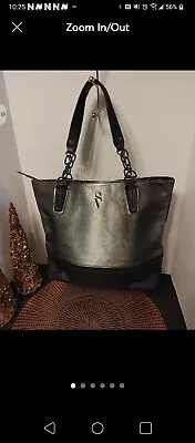 Simply Vera Vera Wang Black And Metallic Chain Tote • $28