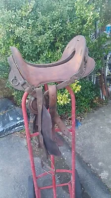 Vintage ORIGINAL Antique WW1 WW2  1918  Military Calvary Horse Saddle  • $398