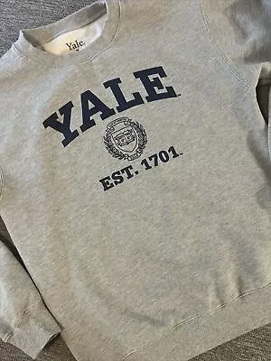 Yale University Official Merch Crewneck Sweatshirt Gray Navy Varsity Sz M • $28