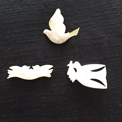 Mother Of Pearl 3 Piece Birds Brooch Lot - Top Is Liz Claiborne - 497 • $1.99