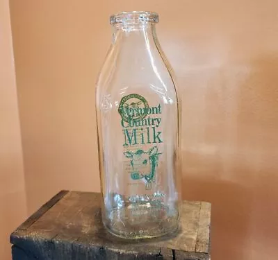 Rare ANTIQUE Glass Milk Bottle VERMONT COUNTRY FARMS DAIRY • 1Qt SHELBURNE VT • $24