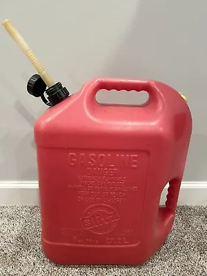 Blitz 6 Gallon Red Plastic Vented Gas Can W/ Flex Nozzle Pre Ban USA 11841 • $69.99