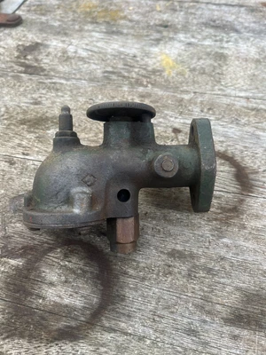 Lister D Carburettor • £30