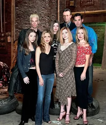 Buffy The Vampire Slayer Cast Sarah Michelle Gellar 8x10 PHOTO PRINT • $6.99