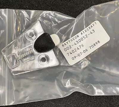 Beechcraft 002-430052-43 Storm Window Latch Assembly Baron NEW (TN) • $260