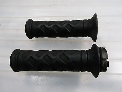 Yamaha 2001 2002 YZF600R R6 YZF OEM Throttle Tube Grips • $19.99