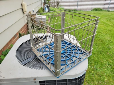 $34.99 • Buy Vtg Metal Wire Hillside Dairy Milk Crate Cleveland Heights Hts Ohio