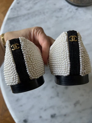 $800 • Buy Chanel Ballet Flats RARE COLLECTORS PIECE 39.5
