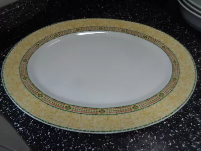 £25 • Buy Wedgwood Home Florence Serving Platter