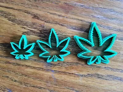 Cannabis Weed Marijuana Leaf Cookie Fondant Icing Cutter • £9.99