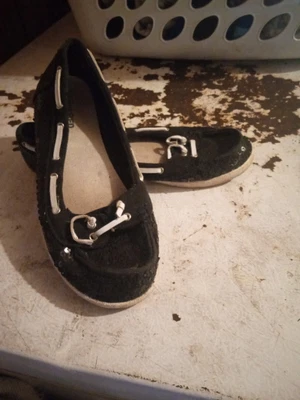 $8 • Buy Unr8ted Black Sequin Women's Slip-on