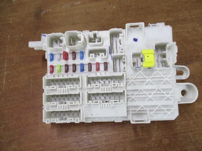 £59.99 • Buy 2012 Toyota Hilux 3.0 D4D KUN26 BCM Fusebox ECU 2012-2016