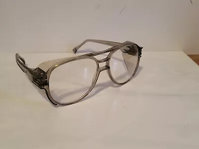 $14.99 • Buy Vintage American Optical Aerosite AO Z87-Safety Glasses USA Side Guard 5 3/4