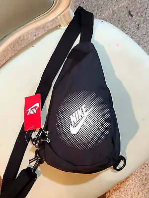 $35.99 • Buy Nike Unisex Sling Bag Backpack NWT Festival School Gym Bag FREE SHIPPING