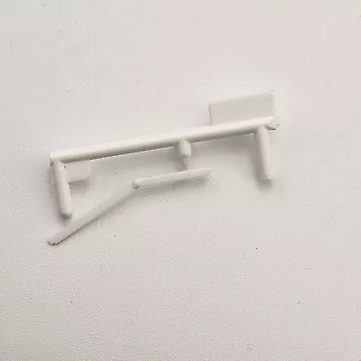 Revell 1/24 Land Rover Series III 109 85-4498 Parts Kit Bash Hood Prop #168 • $8.36