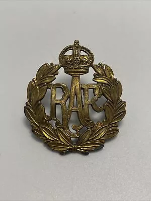 WW2 RAF Cap Badge • £8